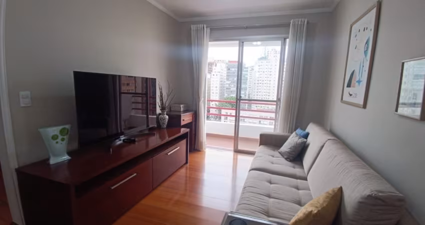 Apartamento com Varanda, 1 dormitório, 1 vaga, andar alto