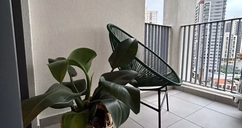 Stúdio Mobiliado, andar alto na Vila Mariana