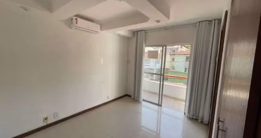 Casa 3 quartos (2 suites) em condomínio residencial caminho das árvores