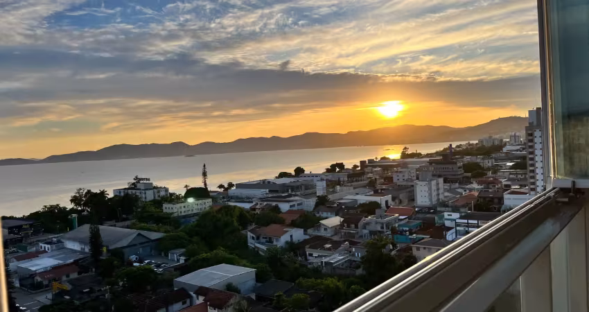 Apartamento com 2 quartos à venda na Rua Moura, 319, Barreiros, São José