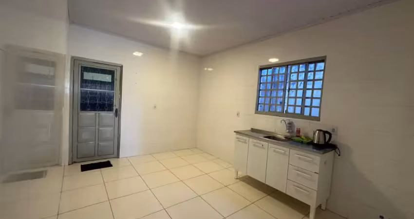 Qr 313 samambaia sul próximo ao supercei supermercado ágio casa desocupada