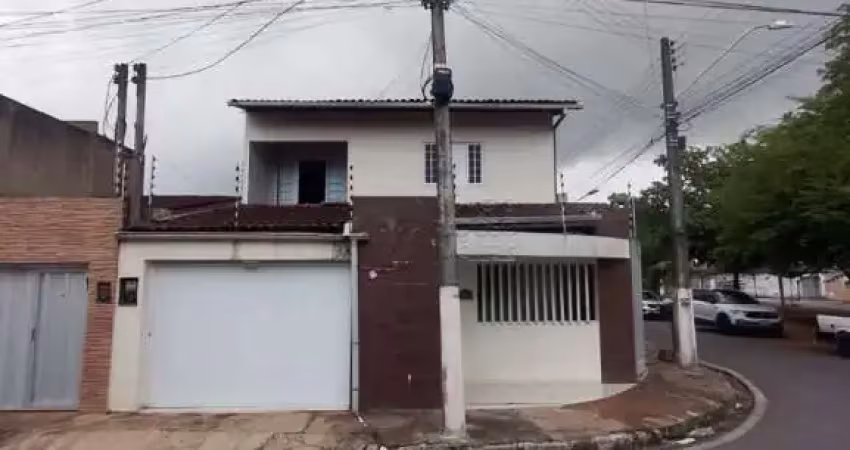 Casa de esquina 4 suítes - 230m² - cidade universitária