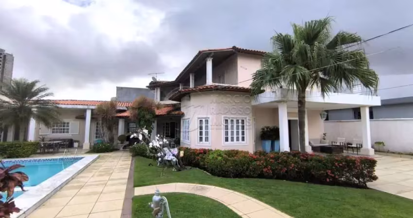 Casa com piscina e área de lazer à venda no condomínio jardim do horto i