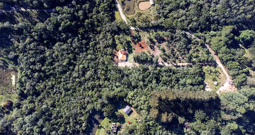 Terreno de 3372 m² à venda no bairro roseira em colombo