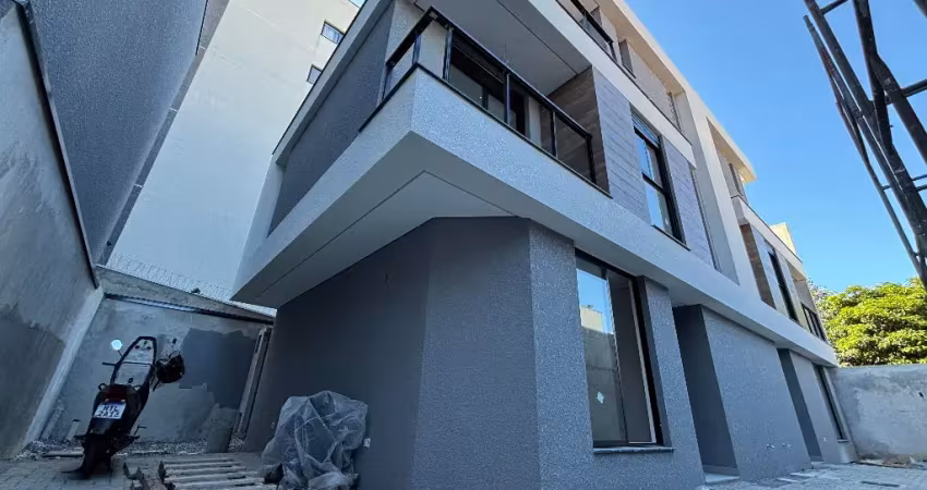Casa com 3 quartos à venda na Rua Eduardo Geronasso, 1358, Bacacheri, Curitiba