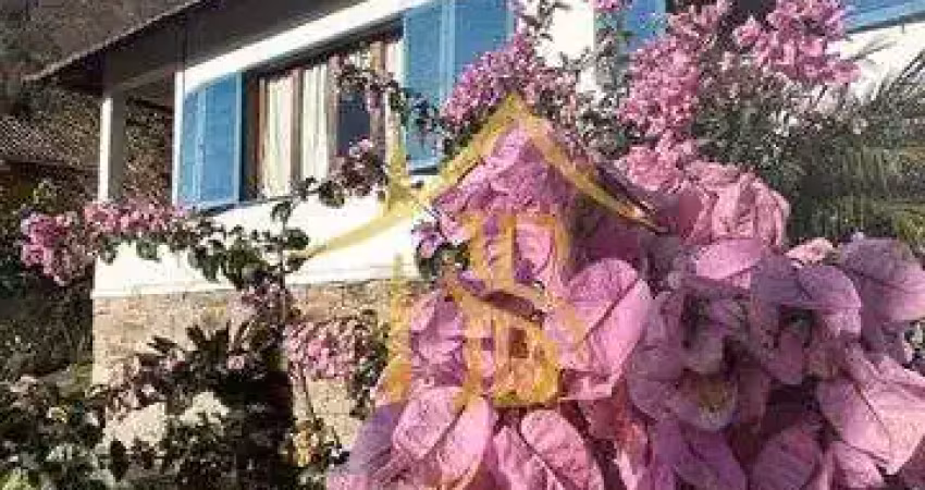 Casa com 5 quartos à venda na Rua Manoel José da Cunha, Cônego, Nova Friburgo