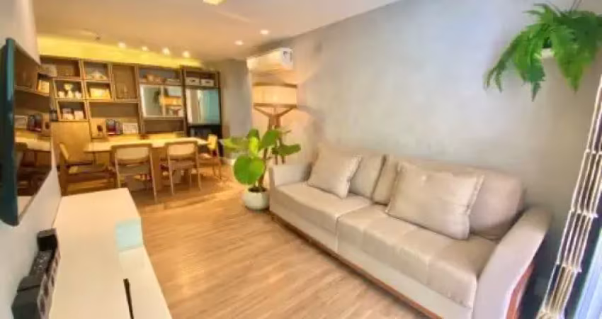 Em uma das ruas mais desejadas do jardim icaraí em niterói apartamento com varanda, sala em dois ambientes, três quartos, sendo uma suíte com varanda,
