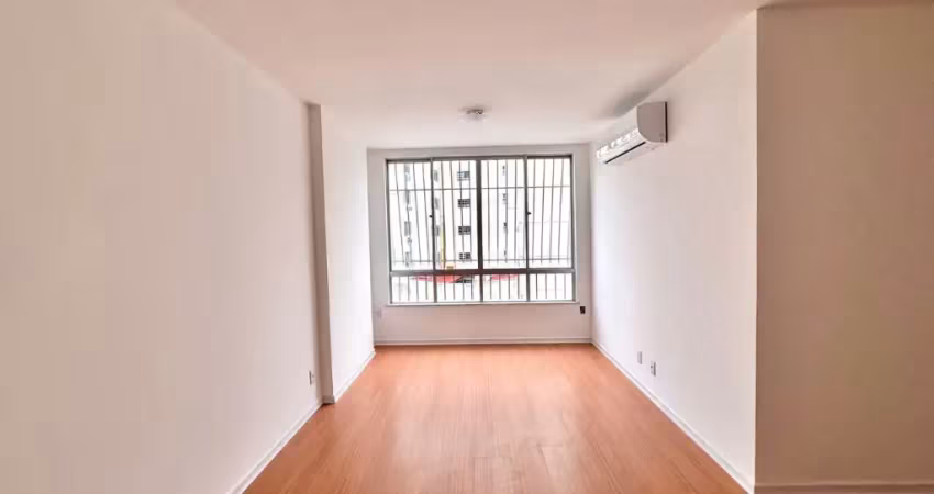 Apartamento com planta bem distribuída, 2 quartos bem confortávei