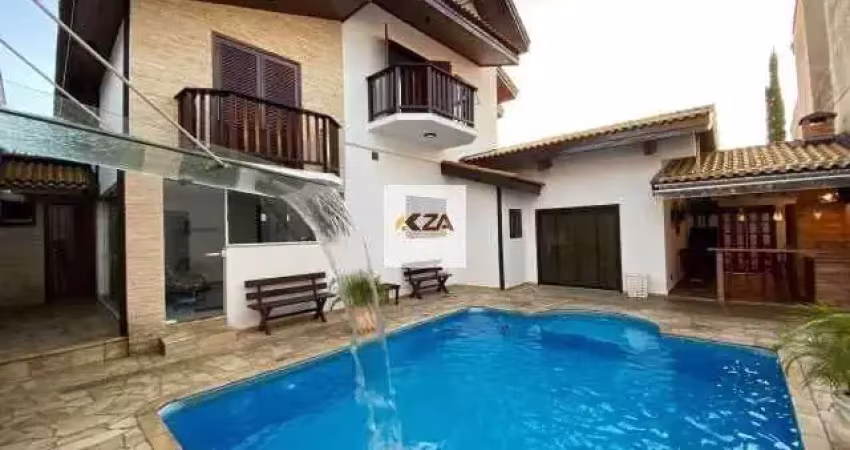 Sobrado clássico com 340 m² – elegância e conforto em bairro arborizado