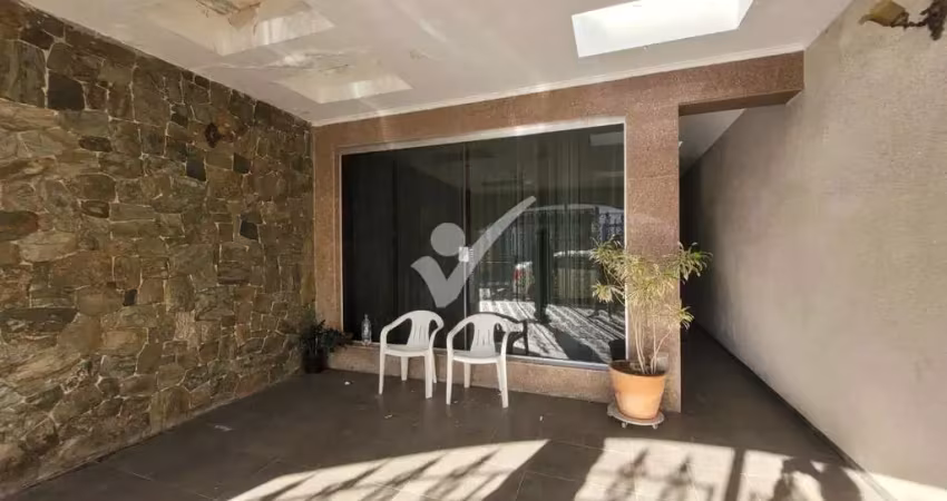 Casa com 3 quartos à venda na Rua Paulina, 218, Chácara Mafalda, São Paulo