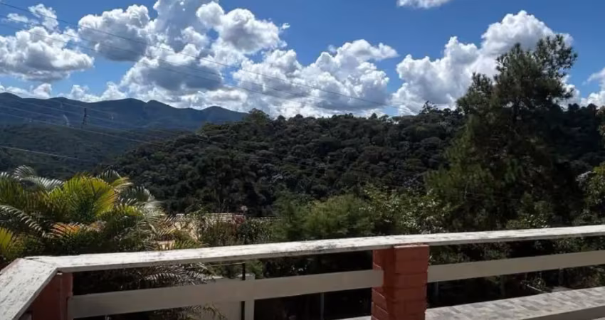 Na fazenda suíça, essa linda propriedade está à venda por r$ 750.000 e oferece muito mais que uma casa: oferece um verdadeiro refúgio!