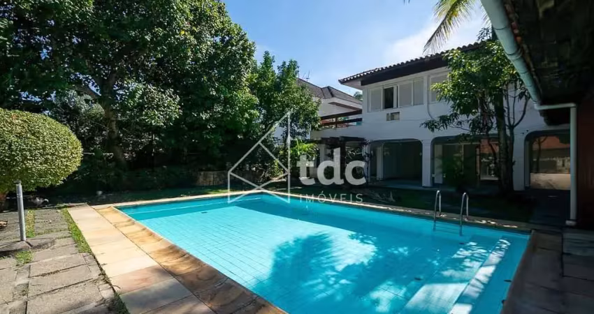 Casa em condomínio fechado com 6 quartos à venda na Rua Pintor Oswaldo Teixeira, Barra da Tijuca, Rio de Janeiro