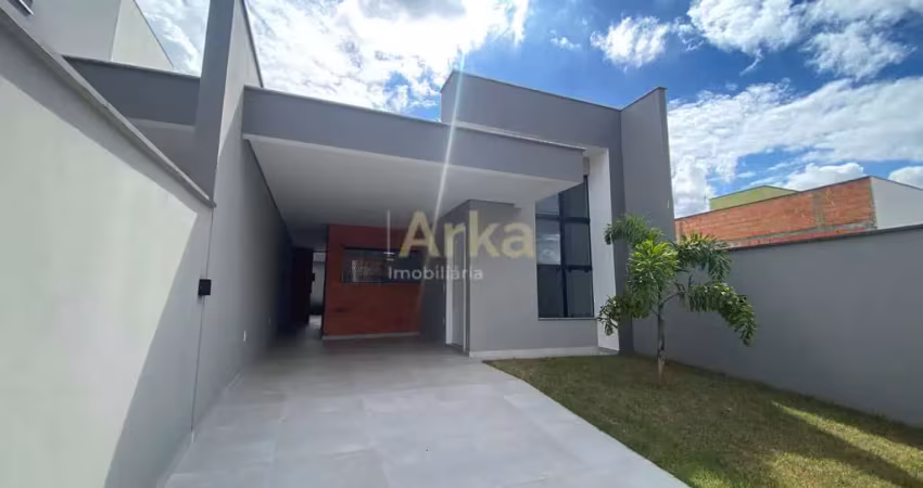 Casa geminada com 01 suíte + 02 quartos. localização privilegiada em jaraguá do sul