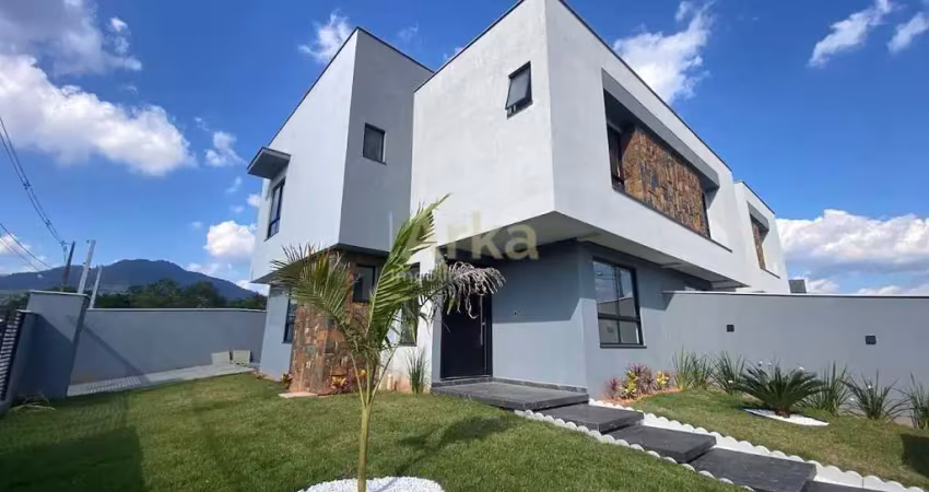 Geminado duplex com muito espaço externo no três rios do sul – jaraguá do sul