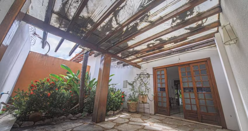 Casa com 5 quartos à venda na Rua Neide Luiza Bastos Vieira, 1, Jardim Petrópolis, Cuiabá