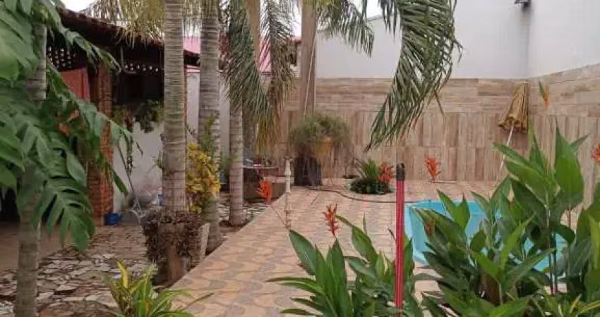 Casa no bairro pauliceia na cidade de cuiabá mt, nos fundos da transportadora ág