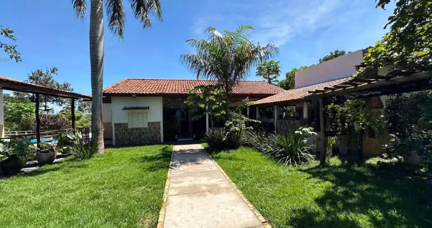 sítio com 24 hectares localizado na cidade de Acorizal-MT