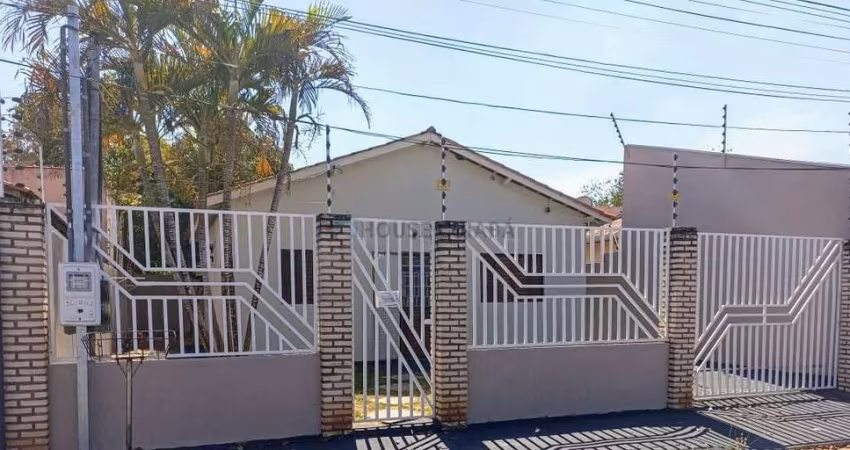 CASA NO BAIRRO CRISTO REI 