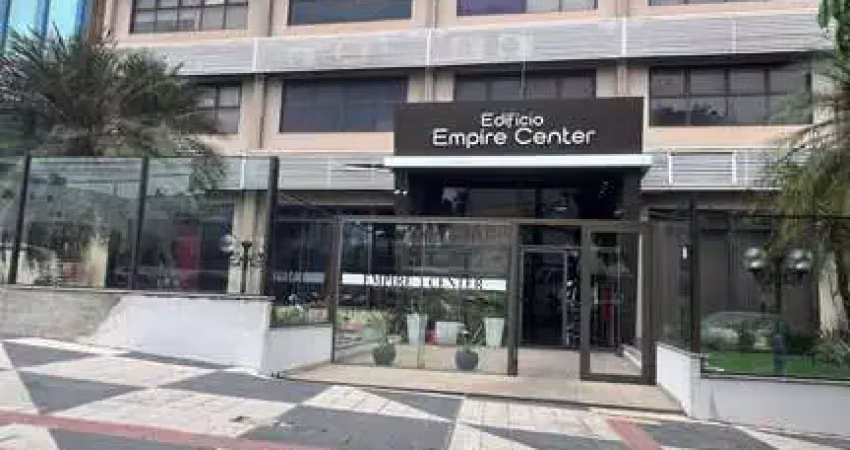 SALA COMERCIAL 42 M2 NA AVENIDA HISTORIADOR RUBENS DE MENDONÇA