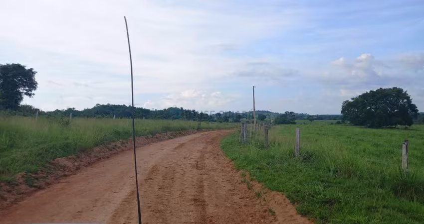 fazenda de 2.040 alqueires (4.936,8 Hectares) na região da cidade de Juara MT