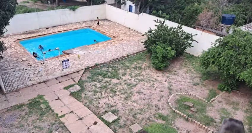 Vendo Apartamento - Edifício Caioba