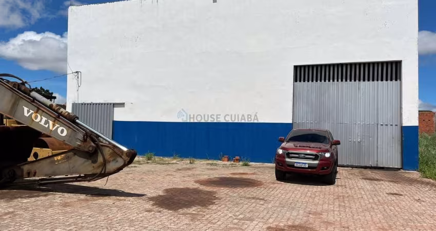 Vendo Galpão de 700m² com amplo espaço - Região Trevo do Lagarto