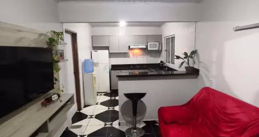 Casa mobiliada com 2 quartos e garagem – pronta para morar!