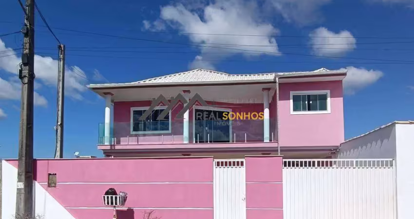 Casa duplex ampla e moderna em condomínio fechado em araruama rj