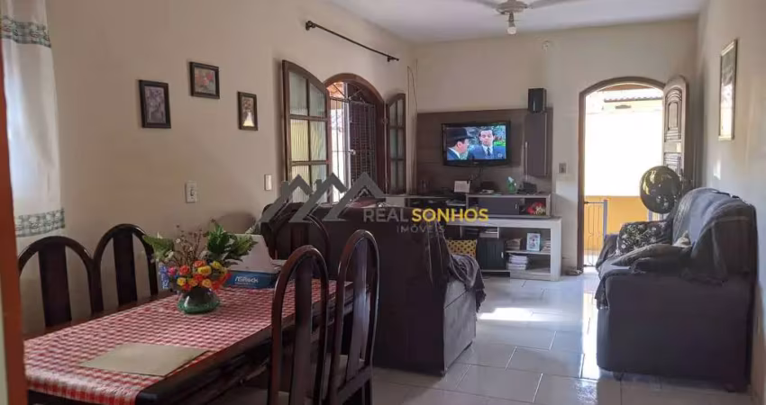 Duas casas em um terreno no bairro xv de novembro em araruama