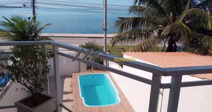 Casa para venda de frente para lagoa, no bairro hospício em araruama-rj