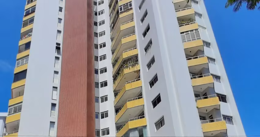 Apartamento com 164m² em petrópolis com 4 quartos, sendo 1 suíte