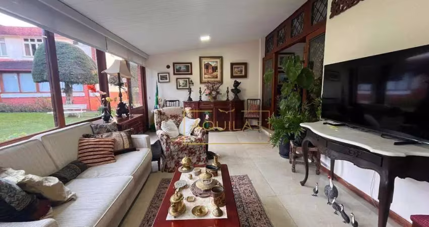 Casa com 3 dormitórios à venda, 105 m² por r$ 860.000,00 - alto - teresópolis/rj