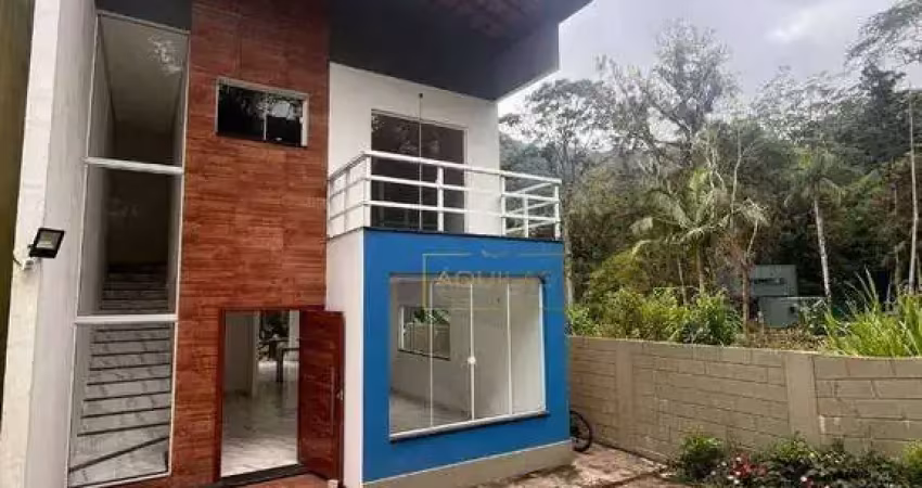 Casa com 4 dormitórios à venda, 176 m² por r$ 850.000,00 - granja guarani - teresópolis/rj