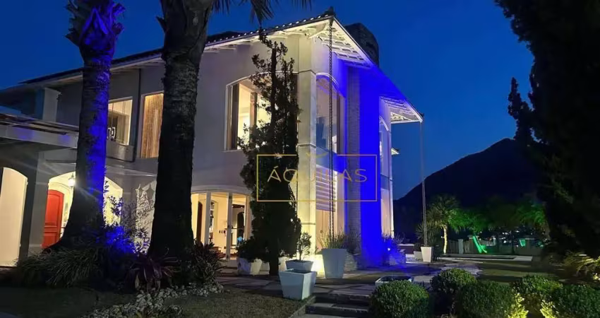 Casa com 4 dormitórios à venda, 387 m² por r$ 3.500.000,00 - tijuca - teresópolis/rj