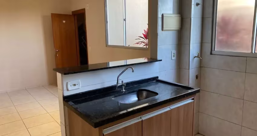 Aluga-se apartamento no condomínio rio das hortênsias/jardins - são josé do rio preto/sp r$ 900,00