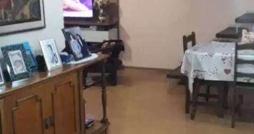 Sobrado com 100 m², 2 dormitórios com 1 suíte e 2 vagas no tatuapé