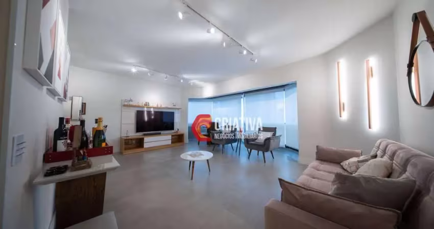 Apartamento reformado de 187m² no tatuapé: 3 suítes, 3 vagas por r$1.950.000