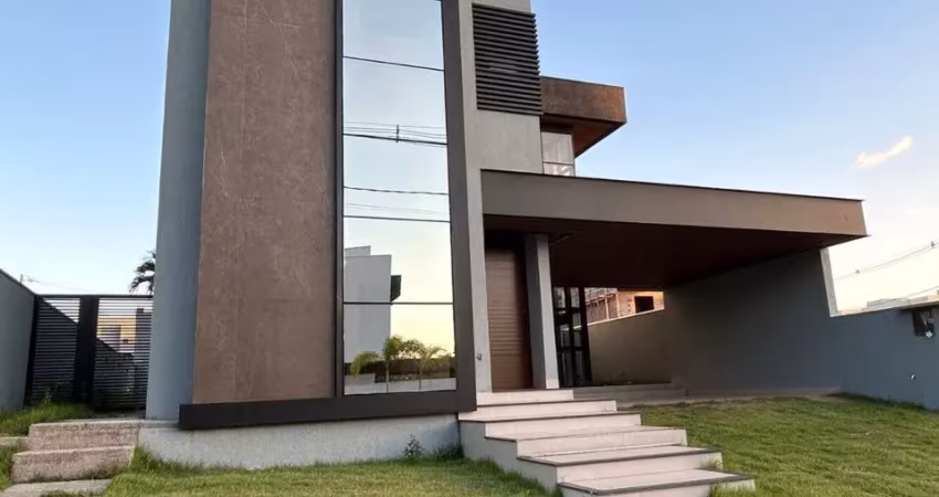 Um dos imóveis mais imponentes de porto velho espera por você. este sobrado no ecoville reúne sofisticação, conforto e conexão com a natureza em cada detalhe.
