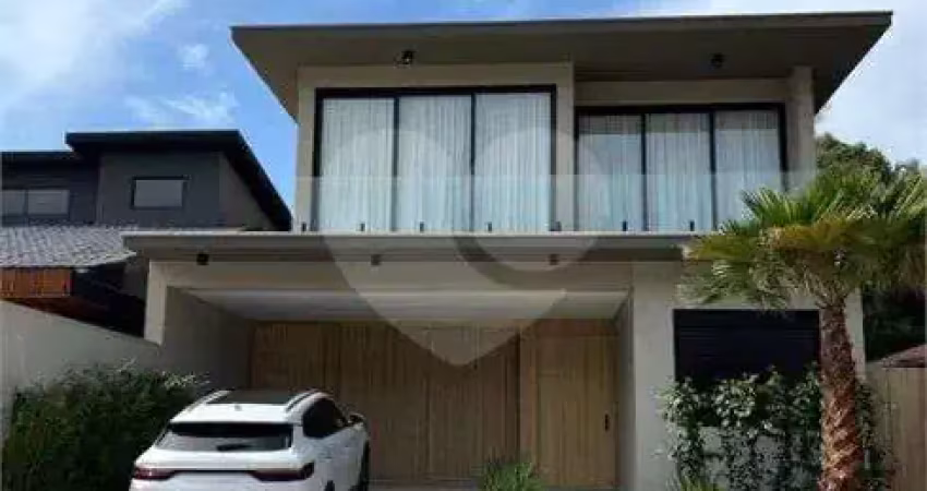 Casa com 7 quartos à venda na Alameda Potiguar, Riviera, Bertioga