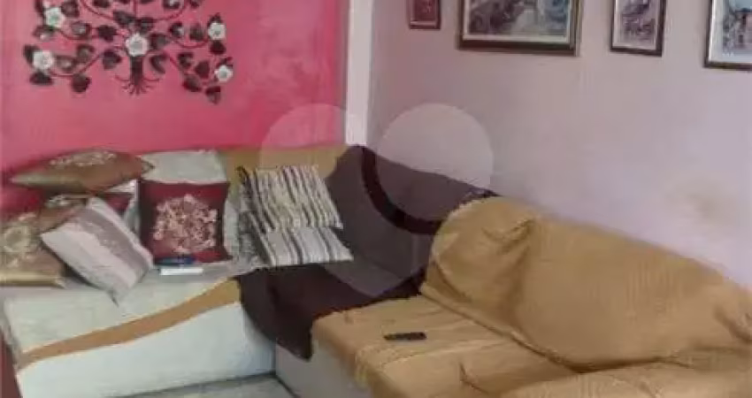 Casa com 3 quartos à venda na Rua Rodrigo Silva, Macuco, Santos