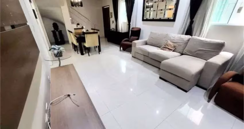Sobrado com 3 quartos para locação em vila mathias - sp