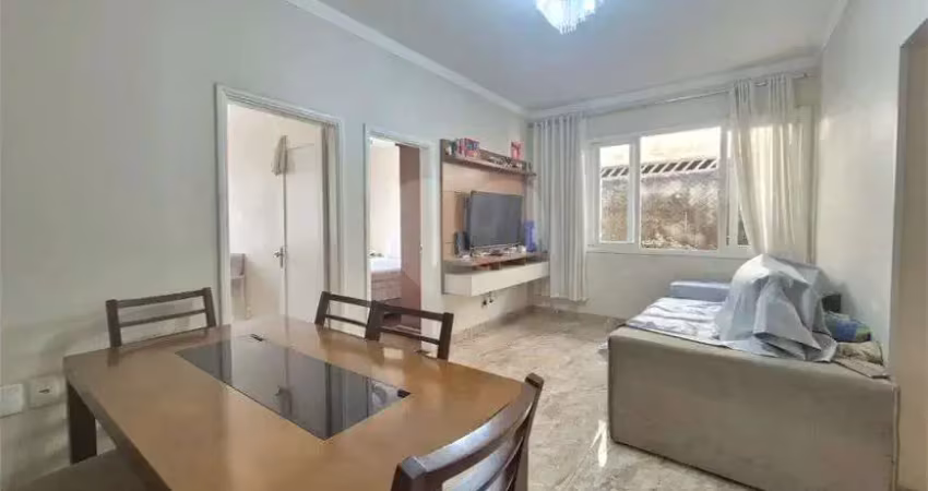 Casa com 3 quartos à venda na Rua José Francisco Valença, Macuco, Santos