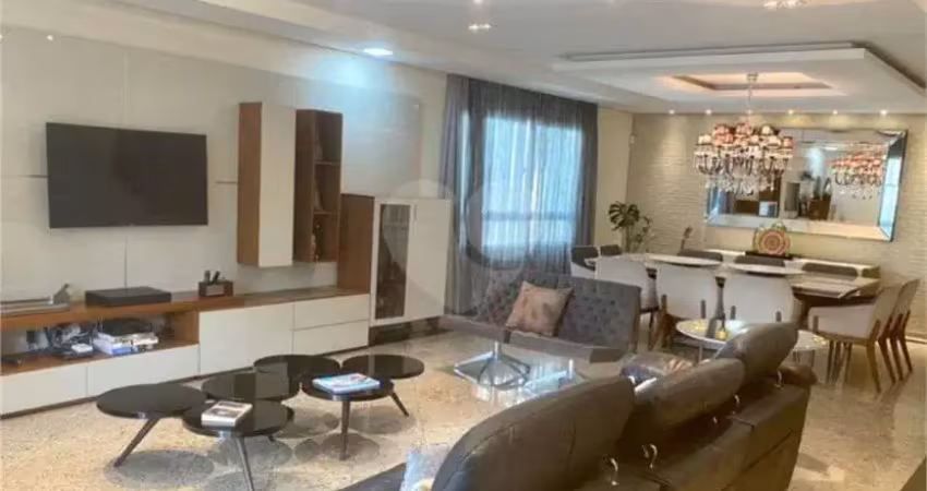 Casa com 5 quartos à venda na Rua Frei Francisco Sampaio, Embaré, Santos