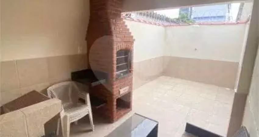 Casa com 2 quartos para locação em vila mathias - sp