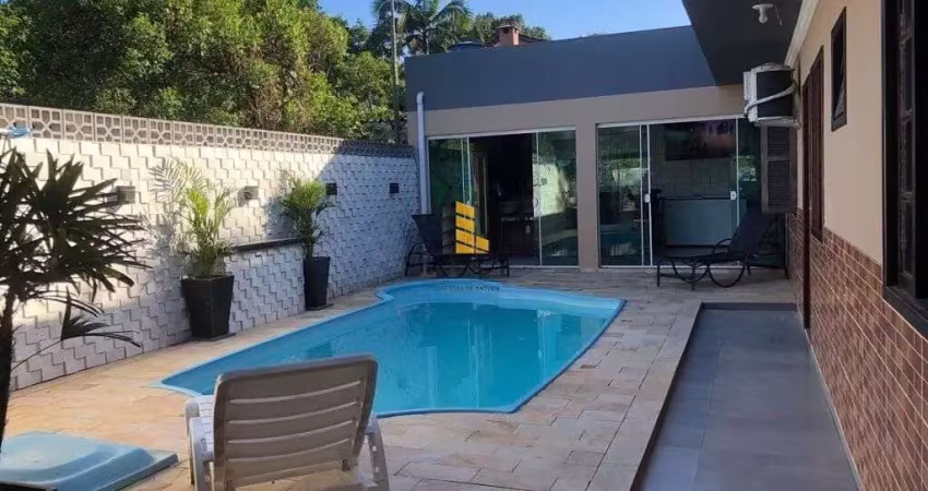 Casa com 5 quartos à venda em Mariscal, Bombinhas 