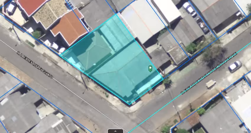 Terreno residencial com 158 m² de área- correspondente à parte ideal