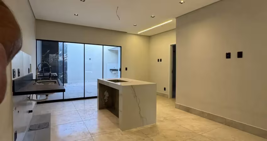 Vendo casa de alto padrão i 3 suítes i aceita financiamento