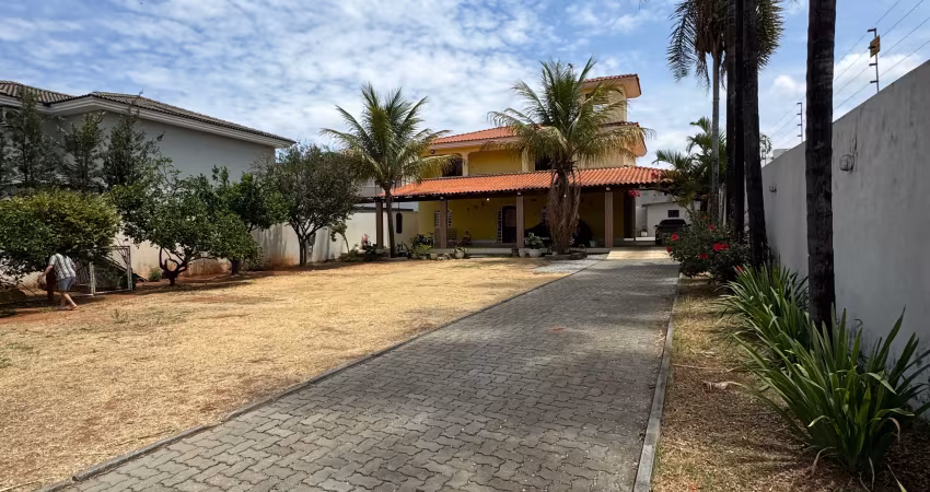 Vendo casa na vicente pires | condomínio fechado | lote 800 m²