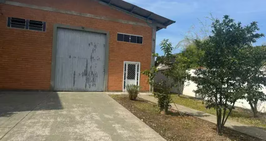 Galpão - proximo a br 101 - com mezanino e piso reforçado para altas cargas