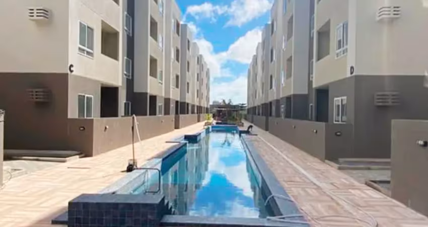 Repasse em condominio proximo a praia, terrio com area privativa